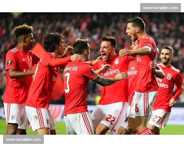 雷暴突袭世俱杯！本菲卡 vs 切尔西关键战被迫腰斩