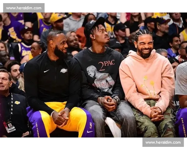 均薪 2000 万成续约关键!芬尼・史密斯铁心留守湖人